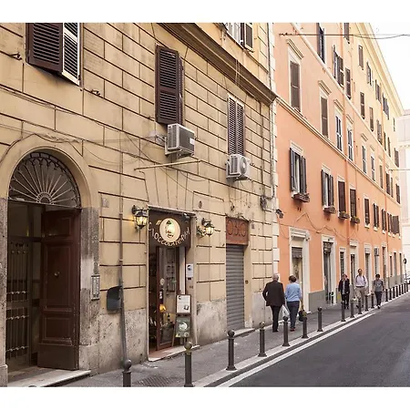 Dimora Vaticano apartments-3